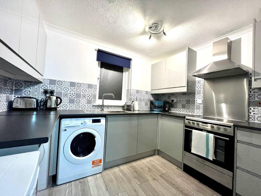 Fab Oxford City Centre Apartment Sleeps 6 With Екстер'єр фото