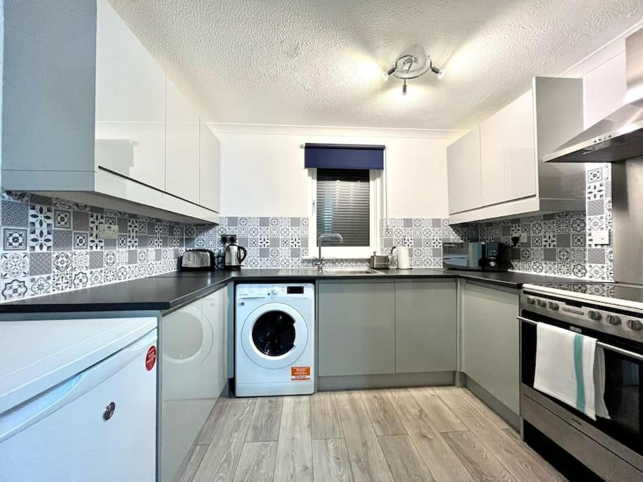 Fab Oxford City Centre Apartment Sleeps 6 With Екстер'єр фото
